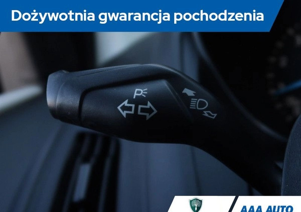 Ford Focus cena 39000 przebieg: 135599, rok produkcji 2017 z Oborniki Śląskie małe 232